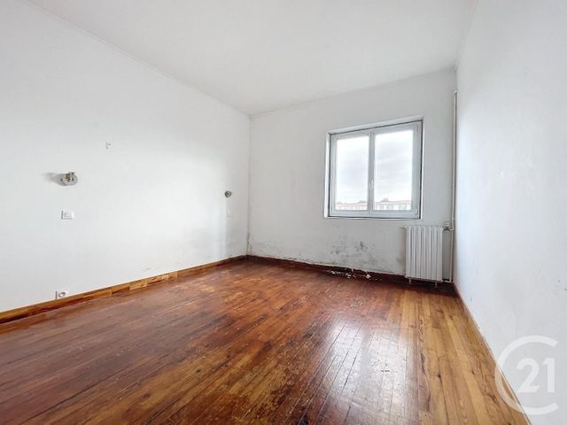 Appartement F3 à vendre - 3 pièces - 54.98 m2 - MELUN - 77 - ILE-DE-FRANCE - Century 21 Cerim