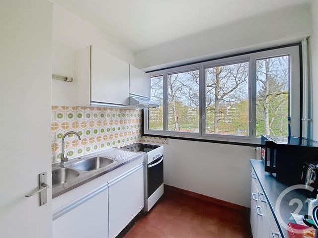 Appartement F2 à vendre - 2 pièces - 42.76 m2 - VAUX LE PENIL - 77 - ILE-DE-FRANCE - Century 21 Cerim