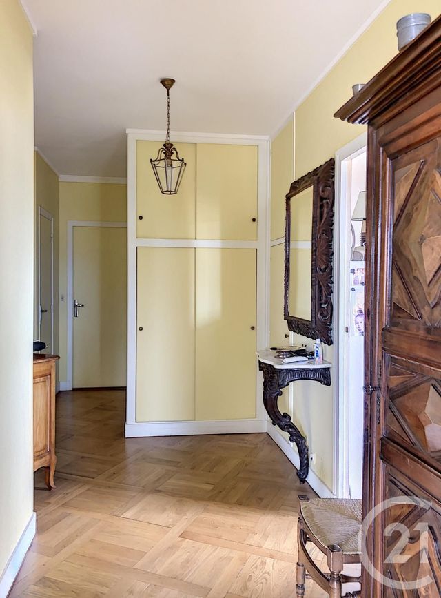 Afficher la photo en grand Appartement F5 à vendre - 5 pièces - 112.0 m2 - MELUN - 77 - ILE-DE-FRANCE - Century 21 Cerim