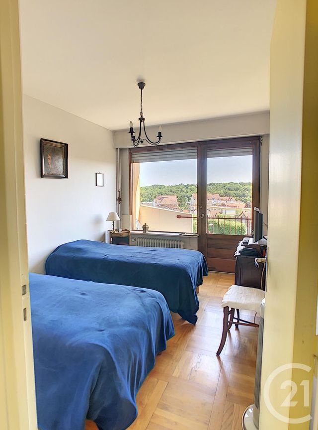 Afficher la photo en grand Appartement F5 à vendre - 5 pièces - 112.0 m2 - MELUN - 77 - ILE-DE-FRANCE - Century 21 Cerim