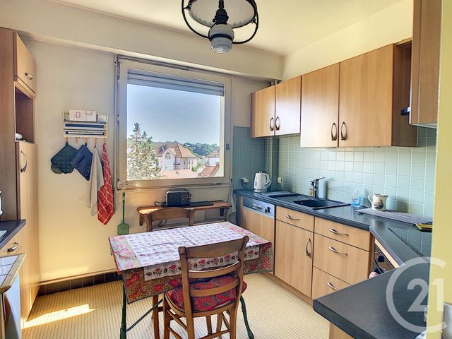 Afficher la photo en grand Appartement F5 à vendre - 5 pièces - 112.0 m2 - MELUN - 77 - ILE-DE-FRANCE - Century 21 Cerim