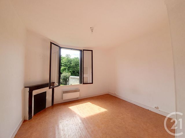 Appartement F2 à louer - 2 pièces - 42.1 m2 - MELUN - 77 - ILE-DE-FRANCE - Century 21 Cerim Appartement F2 à louer - 2 pièces - 42.1 m2 - MELUN - 77 - ILE-DE-FRANCE - Century 21 Cerim