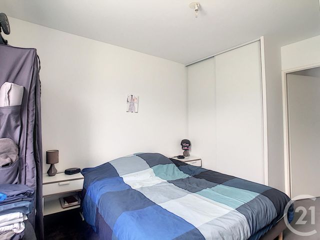 Afficher la photo en grand Appartement F4 à vendre - 4 pièces - 84.71 m2 - DAMMARIE LES LYS - 77 - ILE-DE-FRANCE - Century 21 Cerim