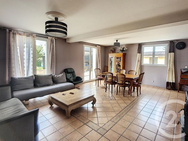 maison à vendre - 7 pièces - 195.0 m2 - VAUX LE PENIL - 77 - ILE-DE-FRANCE - Century 21 Cerim maison à vendre - 7 pièces - 195.0 m2 - VAUX LE PENIL - 77 - ILE-DE-FRANCE - Century 21 Cerim