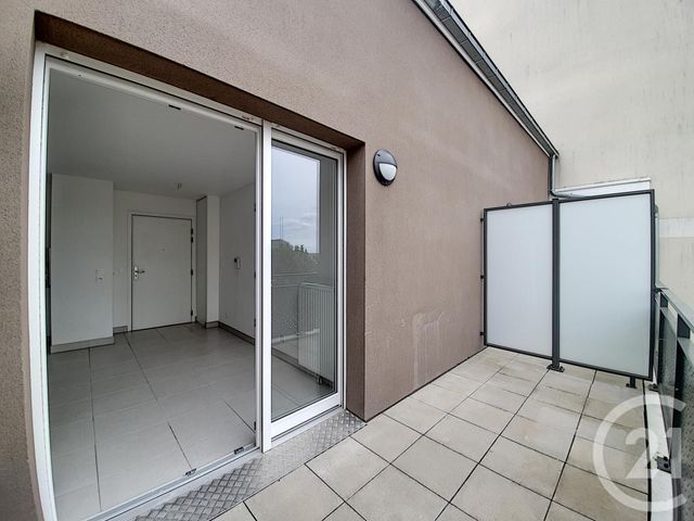 Appartement F3 à louer - 3 pièces - 60.8 m2 - MELUN - 77 - ILE-DE-FRANCE - Century 21 Cerim Appartement F3 à louer - 3 pièces - 60.8 m2 - MELUN - 77 - ILE-DE-FRANCE - Century 21 Cerim