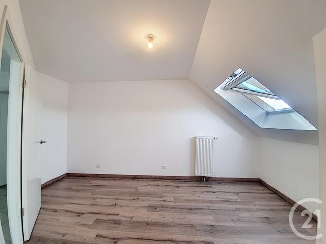 Appartement F3 à louer - 3 pièces - 60.8 m2 - MELUN - 77 - ILE-DE-FRANCE - Century 21 Cerim Appartement F3 à louer - 3 pièces - 60.8 m2 - MELUN - 77 - ILE-DE-FRANCE - Century 21 Cerim