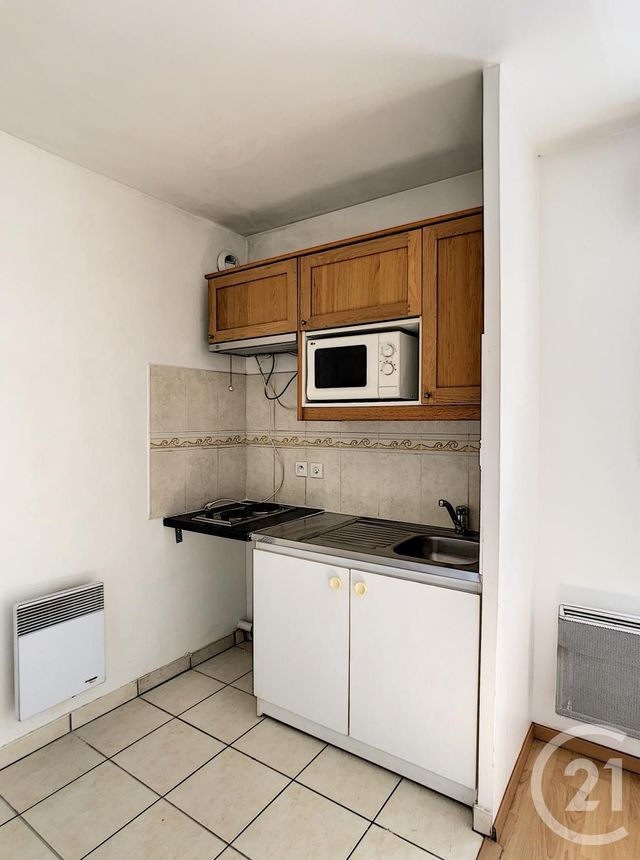 Afficher la photo en grand Studio à vendre - 1 pièce - 30.15 m2 - MELUN - 77 - ILE-DE-FRANCE - Century 21 Cerim