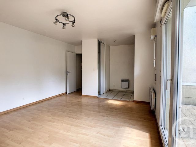 Afficher la photo en grand Studio à vendre - 1 pièce - 30.15 m2 - MELUN - 77 - ILE-DE-FRANCE - Century 21 Cerim
