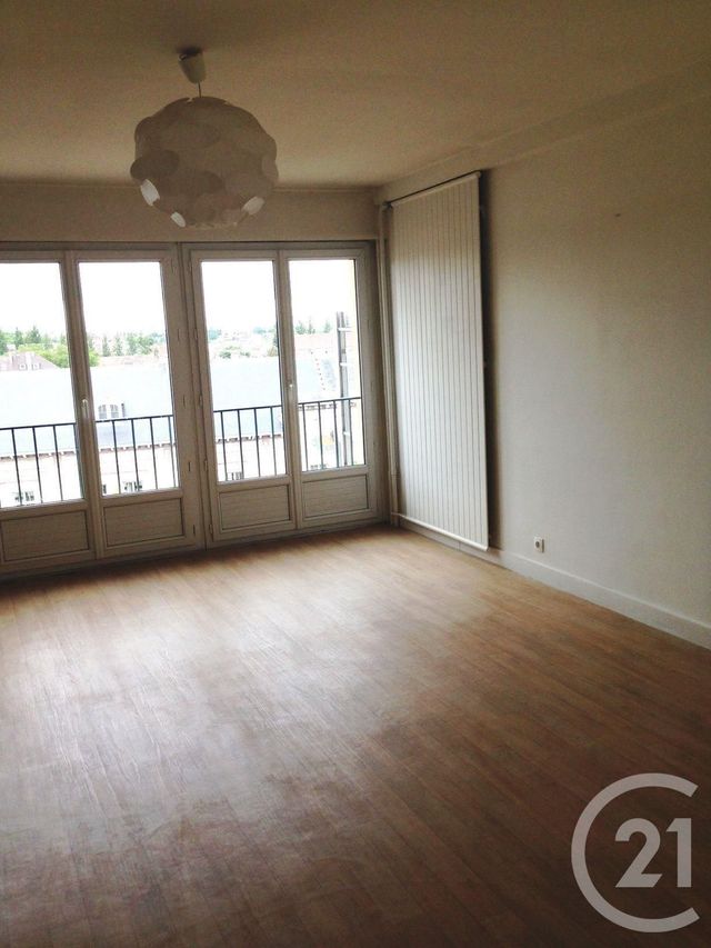 Afficher la photo en grand Studio à louer - 1 pièce - 44.2 m2 - MELUN - 77 - ILE-DE-FRANCE - Century 21 Cerim