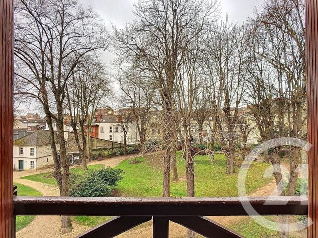 Appartement F1 à louer - 1 pièce - 19.5 m2 - MELUN - 77 - ILE-DE-FRANCE - Century 21 Cerim Appartement F1 à louer - 1 pièce - 19.5 m2 - MELUN - 77 - ILE-DE-FRANCE - Century 21 Cerim