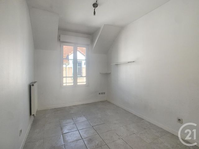 maison à louer - 6 pièces - 85.0 m2 - COMBS LA VILLE - 77 - ILE-DE-FRANCE - Century 21 Cerim maison à louer - 6 pièces - 85.0 m2 - COMBS LA VILLE - 77 - ILE-DE-FRANCE - Century 21 Cerim