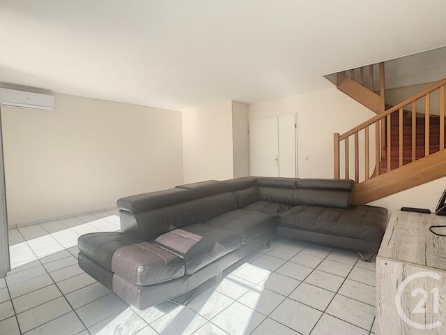 maison à louer - 6 pièces - 85.0 m2 - COMBS LA VILLE - 77 - ILE-DE-FRANCE - Century 21 Cerim maison à louer - 6 pièces - 85.0 m2 - COMBS LA VILLE - 77 - ILE-DE-FRANCE - Century 21 Cerim
