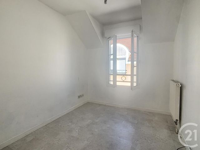 maison à louer - 6 pièces - 85.0 m2 - COMBS LA VILLE - 77 - ILE-DE-FRANCE - Century 21 Cerim maison à louer - 6 pièces - 85.0 m2 - COMBS LA VILLE - 77 - ILE-DE-FRANCE - Century 21 Cerim