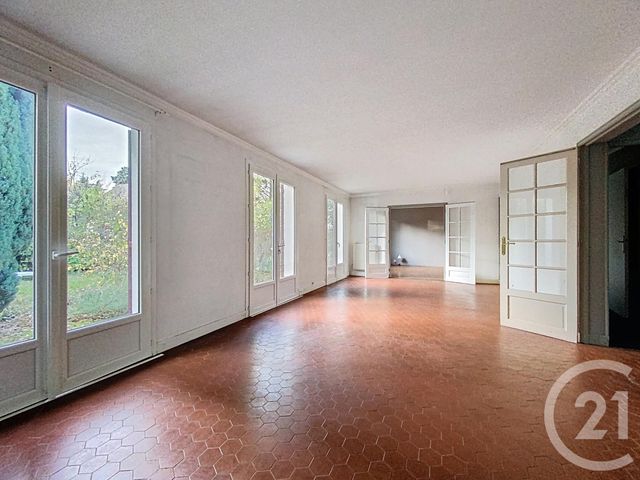 maison à vendre - 7 pièces - 171.15 m2 - LE MEE SUR SEINE - 77 - ILE-DE-FRANCE - Century 21 Cerim
