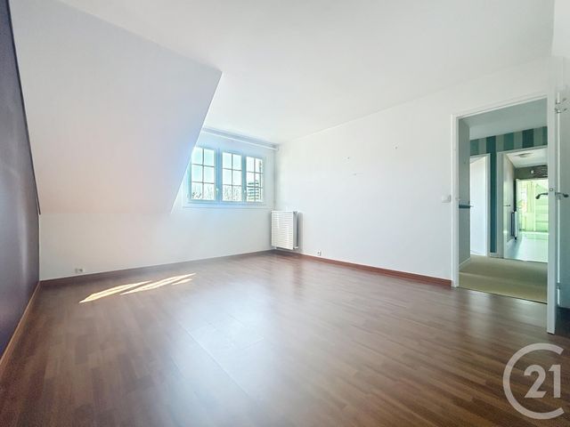 maison à vendre - 7 pièces - 171.15 m2 - LE MEE SUR SEINE - 77 - ILE-DE-FRANCE - Century 21 Cerim