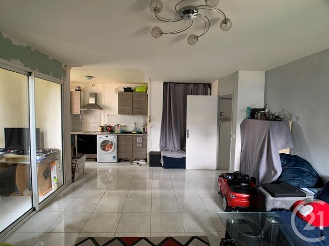 Afficher la photo en grand Appartement F2 à vendre - 2 pièces - 48.36 m2 - DAMMARIE LES LYS - 77 - ILE-DE-FRANCE - Century 21 Cerim