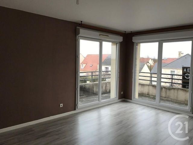 Afficher la photo en grand Appartement F2 à louer - 2 pièces - 46.8 m2 - SAVIGNY LE TEMPLE - 77 - ILE-DE-FRANCE - Century 21 Cerim