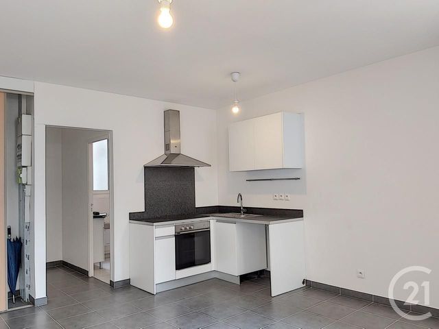 Afficher la photo en grand Studio à vendre - 1 pièce - 26.18 m2 - MELUN - 77 - ILE-DE-FRANCE - Century 21 Cerim