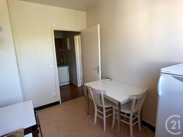 Afficher la photo en grand Appartement F2 à louer - 2 pièces - 46.59 m2 - VAUX LE PENIL - 77 - ILE-DE-FRANCE - Century 21 Cerim