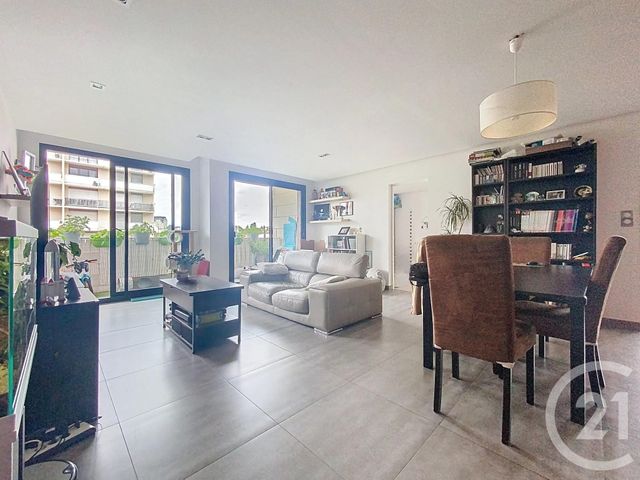 Appartement F4 à vendre - 4 pièces - 80.0 m2 - MELUN - 77 - ILE-DE-FRANCE - Century 21 Cerim