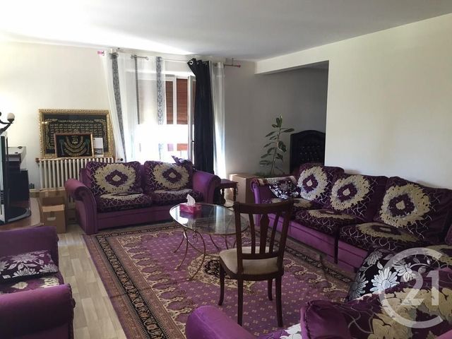 Afficher la photo en grand Appartement F4 à louer - 4 pièces - 103.5 m2 - LA ROCHETTE - 77 - ILE-DE-FRANCE - Century 21 Cerim