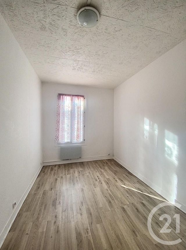 Appartement F1 à louer MELUN