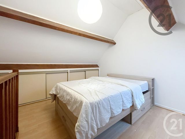 Appartement Duplex à louer - 2 pièces - 32.35 m2 - MELUN - 77 - ILE-DE-FRANCE - Century 21 Cerim