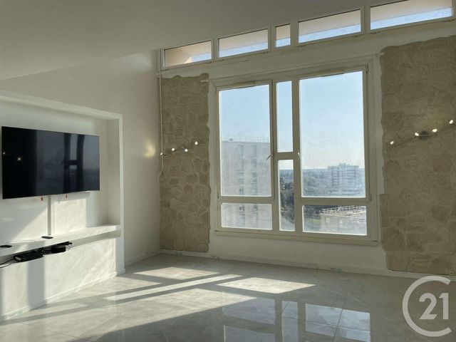 Appartement F4 à vendre - 4 pièces - 77.93 m2 - LE MEE SUR SEINE - 77 - ILE-DE-FRANCE - Century 21 Cerim