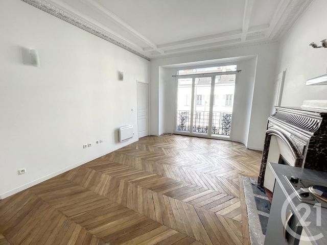 Appartement F3 à louer - 3 pièces - 46.37 m2 - MELUN - 77 - ILE-DE-FRANCE - Century 21 Cerim