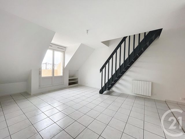 Appartement Duplex à vendre - 2 pièces - 31.49 m2 - MELUN - 77 - ILE-DE-FRANCE - Century 21 Cerim