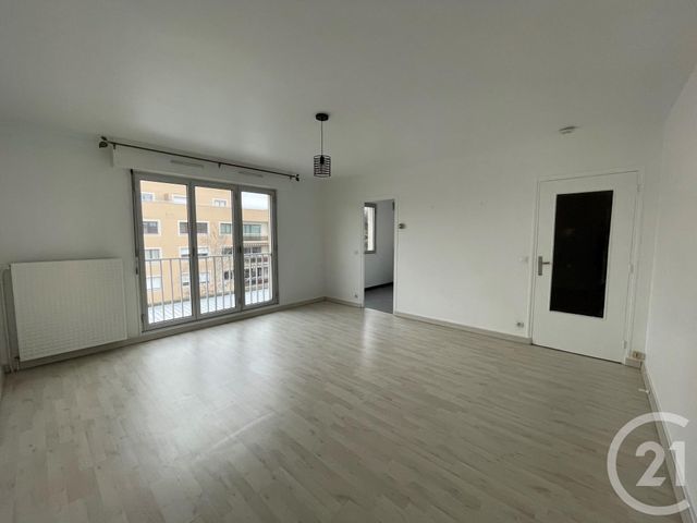 Appartement T1 à vendre - 1 pièce - 33.61 m2 - MELUN - 77 - ILE-DE-FRANCE - Century 21 Cerim