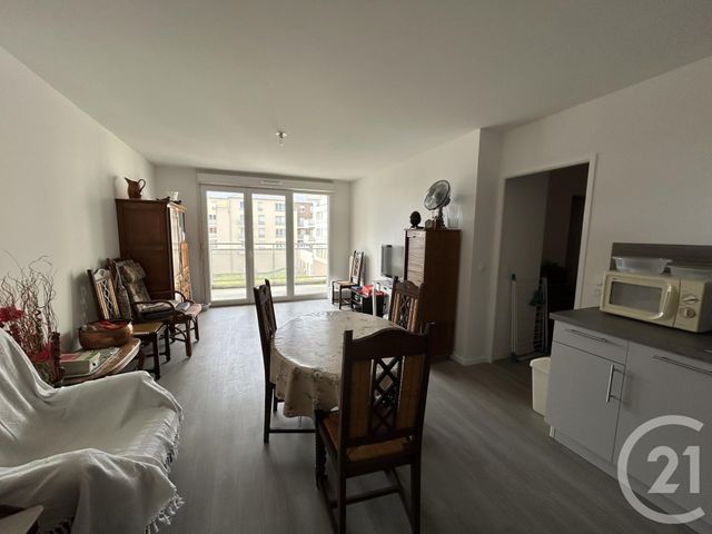 Appartement F3 à vendre - 3 pièces - 57.0 m2 - MELUN - 77 - ILE-DE-FRANCE - Century 21 Cerim