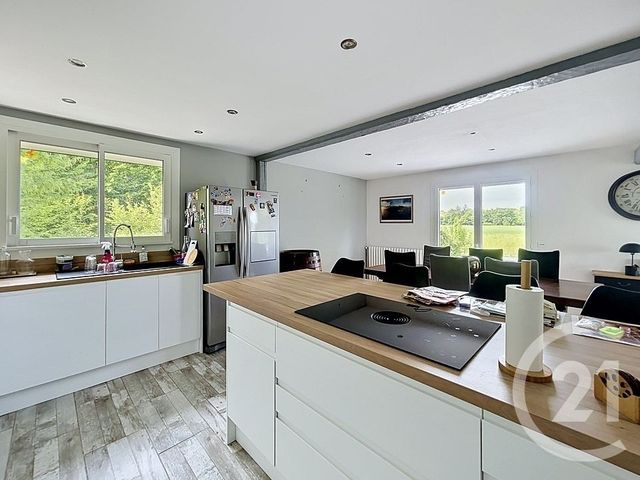 maison à vendre - 9 pièces - 215.0 m2 - CHATILLON LA BORDE - 77 - ILE-DE-FRANCE - Century 21 Cerim