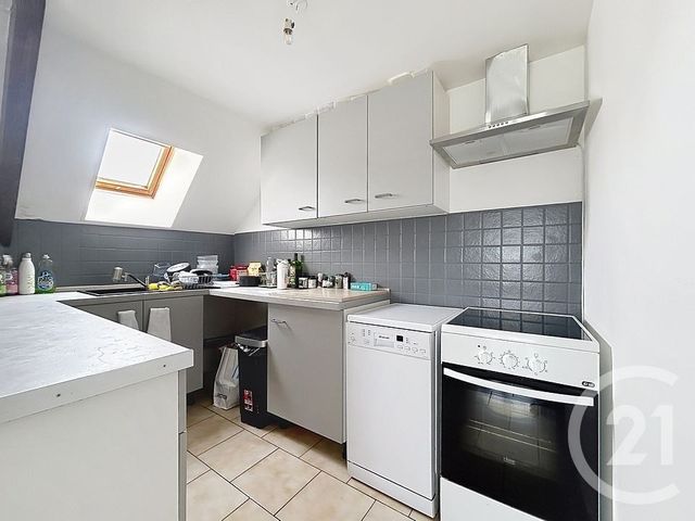 maison à vendre - 9 pièces - 215.0 m2 - CHATILLON LA BORDE - 77 - ILE-DE-FRANCE - Century 21 Cerim