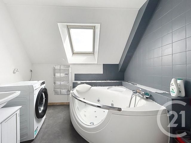 maison à vendre - 9 pièces - 215.0 m2 - CHATILLON LA BORDE - 77 - ILE-DE-FRANCE - Century 21 Cerim