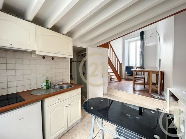 Appartement F1 à louer - 1 pièce - 26.0 m2 - MELUN - 77 - ILE-DE-FRANCE - Century 21 Cerim