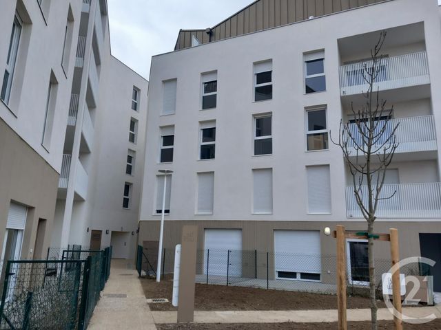 Appartement F2 à louer - 2 pièces - 42.0 m2 - MELUN - 77 - ILE-DE-FRANCE - Century 21 Cerim