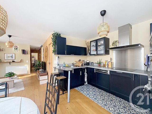 Appartement F2 à louer - 2 pièces - 54.0 m2 - MELUN - 77 - ILE-DE-FRANCE - Century 21 Cerim