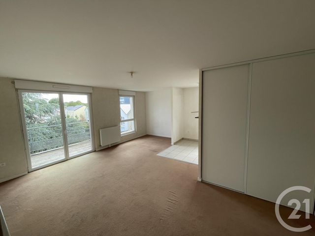 Appartement F3 à vendre - 3 pièces - 65.87 m2 - MELUN - 77 - ILE-DE-FRANCE - Century 21 Cerim