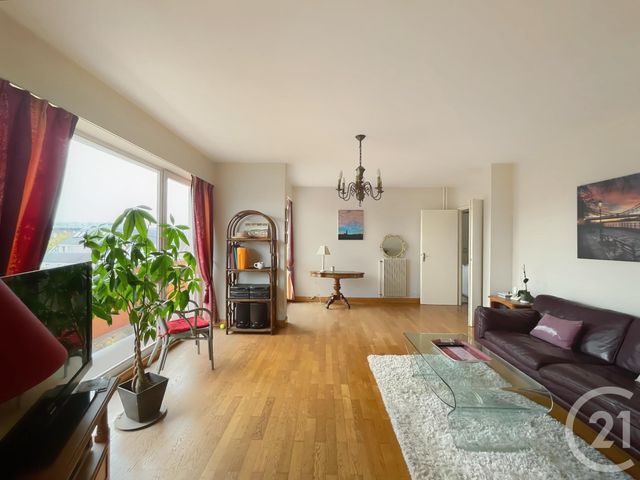 Appartement F5 à vendre - 5 pièces - 97.0 m2 - MELUN - 77 - ILE-DE-FRANCE - Century 21 Cerim