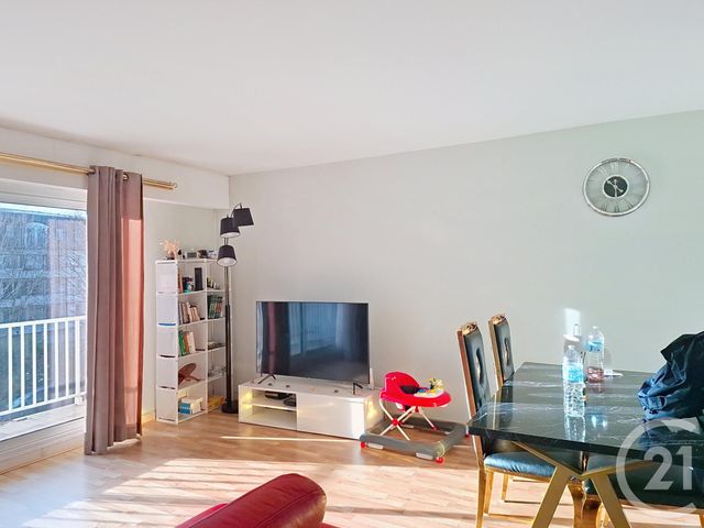 Appartement F5 à vendre - 5 pièces - 109.0 m2 - MELUN - 77 - ILE-DE-FRANCE - Century 21 Cerim