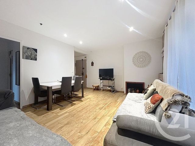 Appartement F4 à vendre - 4 pièces - 69.86 m2 - LA ROCHETTE - 77 - ILE-DE-FRANCE - Century 21 Cerim