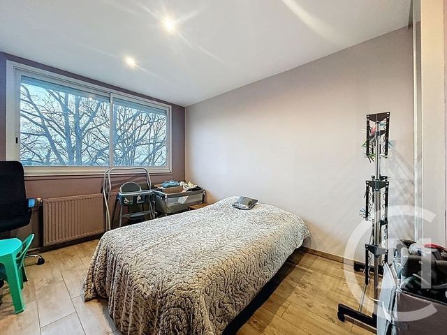 Appartement F4 à vendre - 4 pièces - 69.86 m2 - LA ROCHETTE - 77 - ILE-DE-FRANCE - Century 21 Cerim