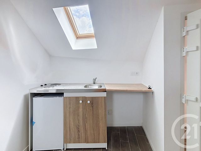 Appartement F1 à louer - 1 pièce - 17.51 m2 - MELUN - 77 - ILE-DE-FRANCE - Century 21 Cerim