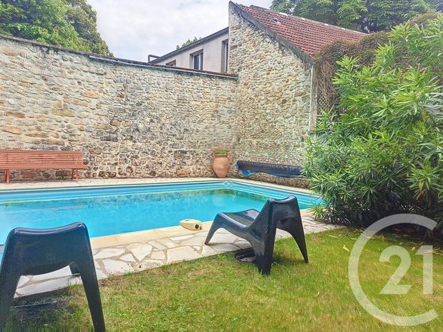 maison à vendre - 10 pièces - 221.4 m2 - MELUN - 77 - ILE-DE-FRANCE - Century 21 Cerim