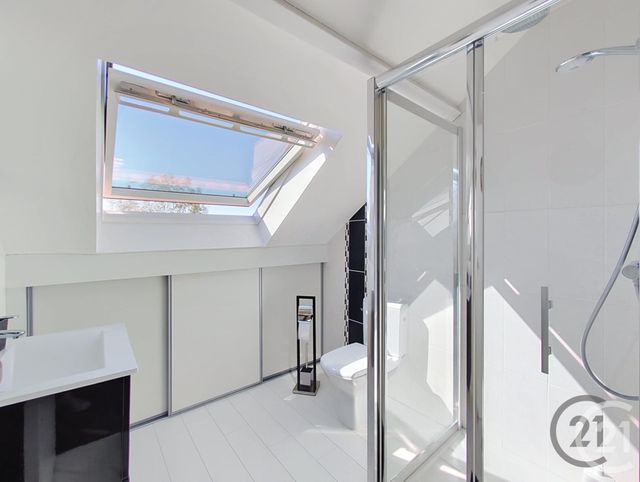 maison à vendre - 7 pièces - 135.0 m2 - VAUX LE PENIL - 77 - ILE-DE-FRANCE - Century 21 Cerim