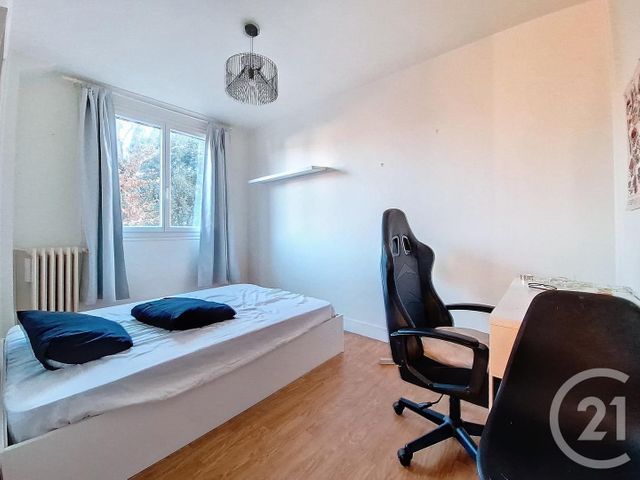 Appartement F3 à vendre - 3 pièces - 56.81 m2 - LA ROCHETTE - 77 - ILE-DE-FRANCE - Century 21 Cerim