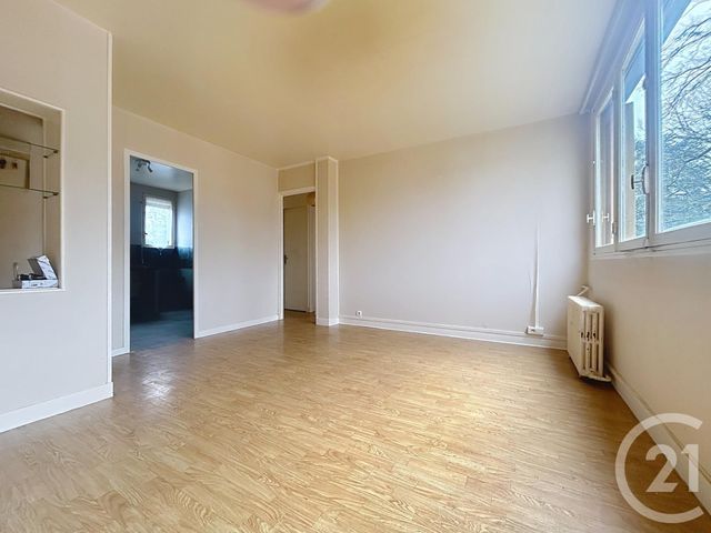 Appartement F3 à vendre - 3 pièces - 56.81 m2 - LA ROCHETTE - 77 - ILE-DE-FRANCE - Century 21 Cerim