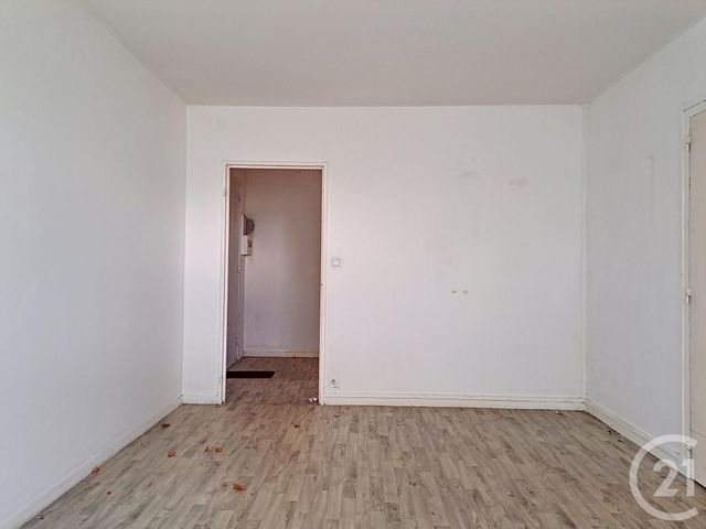 Appartement F2 à vendre - 2 pièces - 45.0 m2 - MELUN - 77 - ILE-DE-FRANCE - Century 21 Cerim