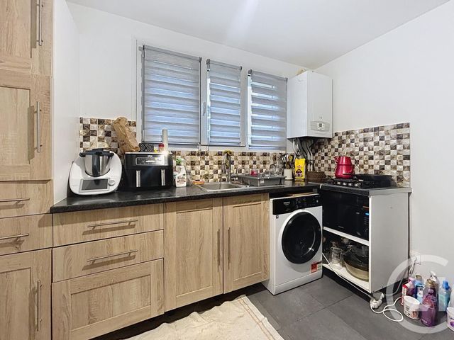 maison à vendre - 6 pièces - 126.0 m2 - LA ROCHETTE - 77 - ILE-DE-FRANCE - Century 21 Cerim